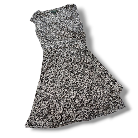Lauren Ralph Lauren Dresses & Skirts - Lauren Ralph Lauren Black White Printed Ruched A Line Jersey Knit Dress Size 8